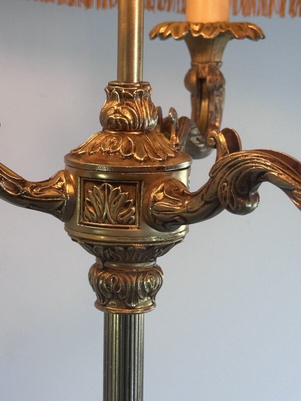 Lampadaire de style Louis XV en laiton doré – Image 4