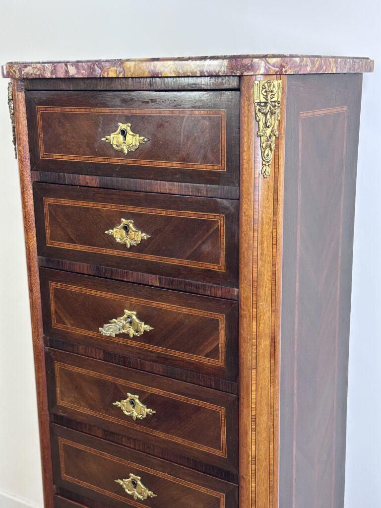 Brocante De La Ferme