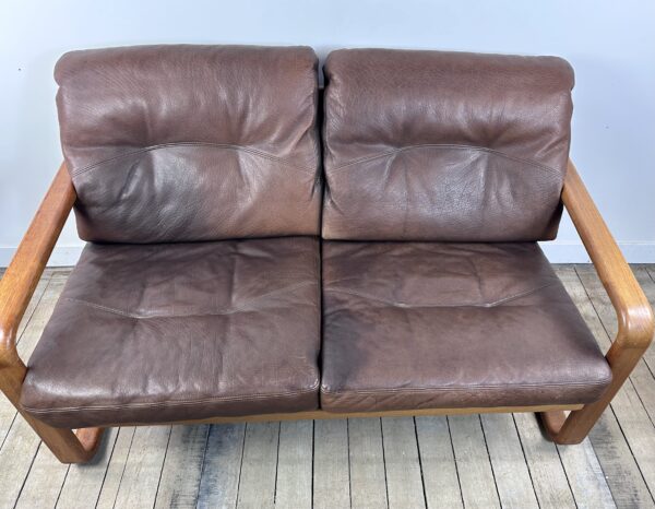Canapé scandinave 2 places en teck et cuir Hostelbro Danemark 1970 – Image 7