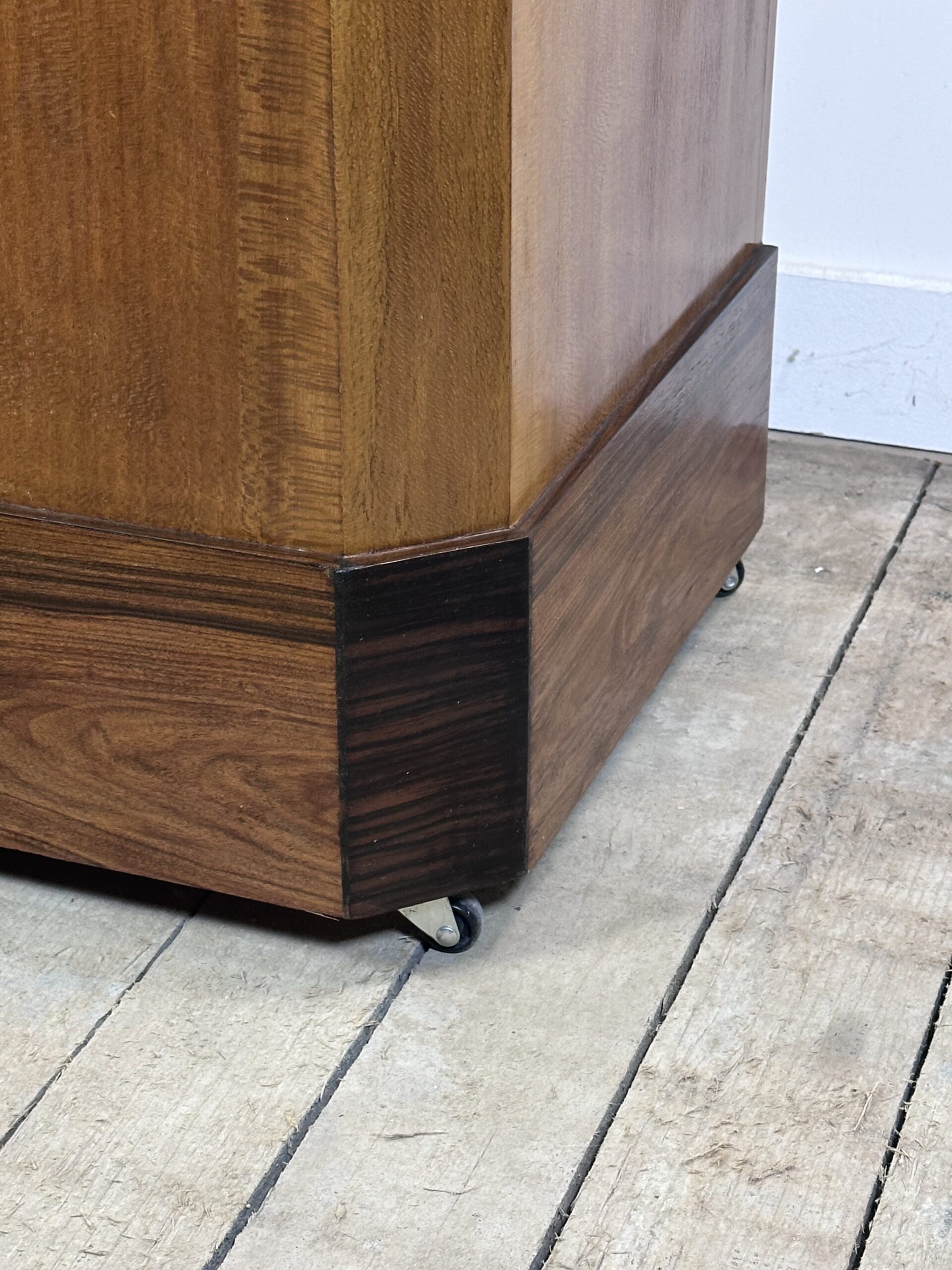 Bar Art Déco en marqueterie 1920 – Image 10