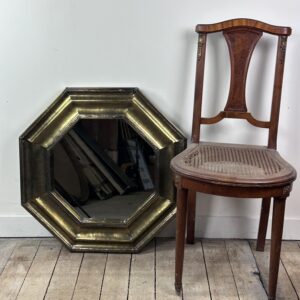 Alternative view of Miroir octogonal laiton et étain vintage 1960