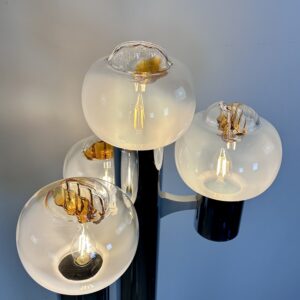 Alternative view of Lampadaire vintage italien 1970