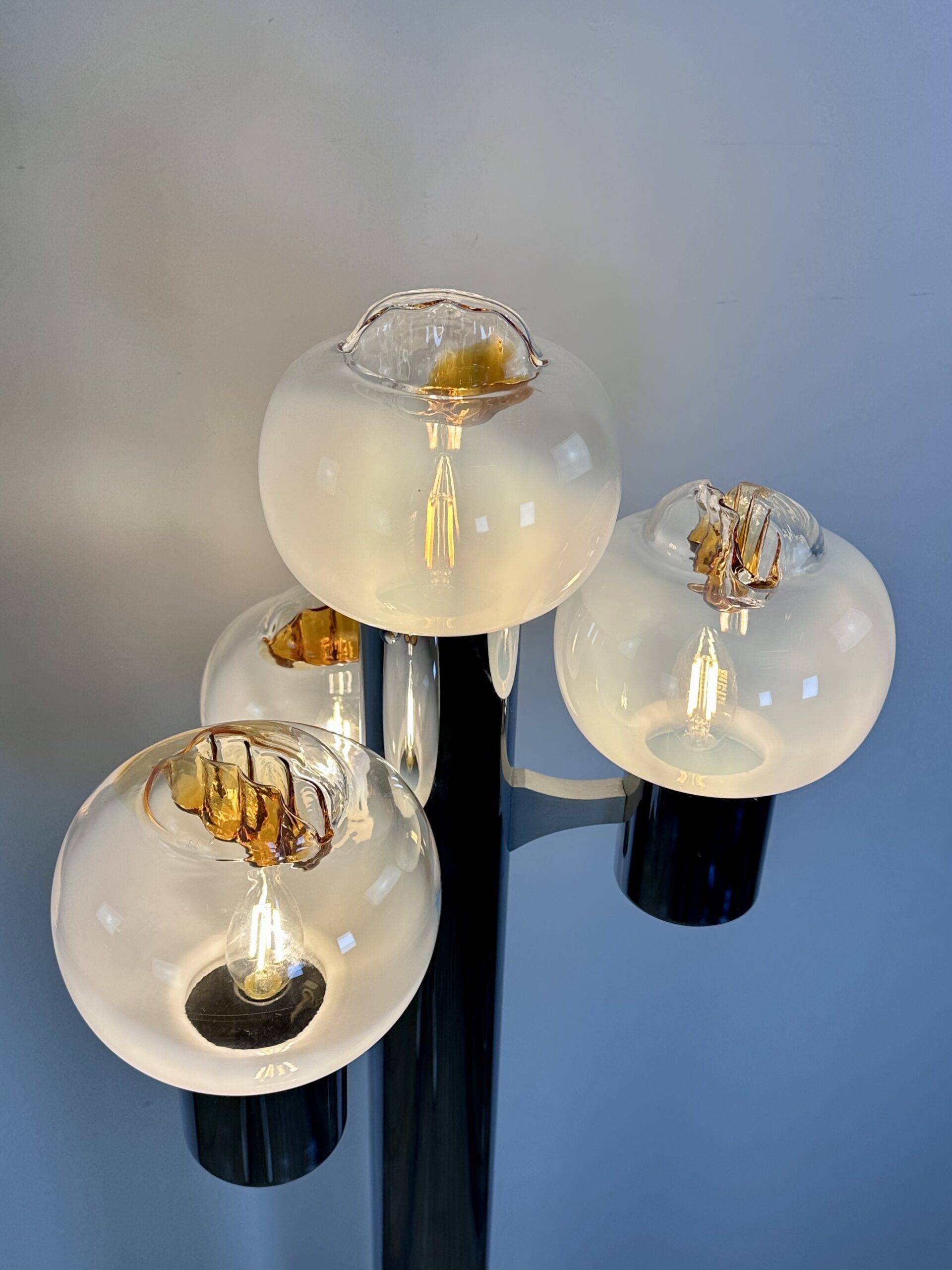 Lampadaire vintage italien 1970 – Image 2