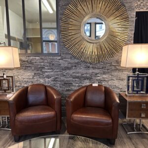 Alternative view of Fauteuils (la paire) Club Havane en cuir patiné