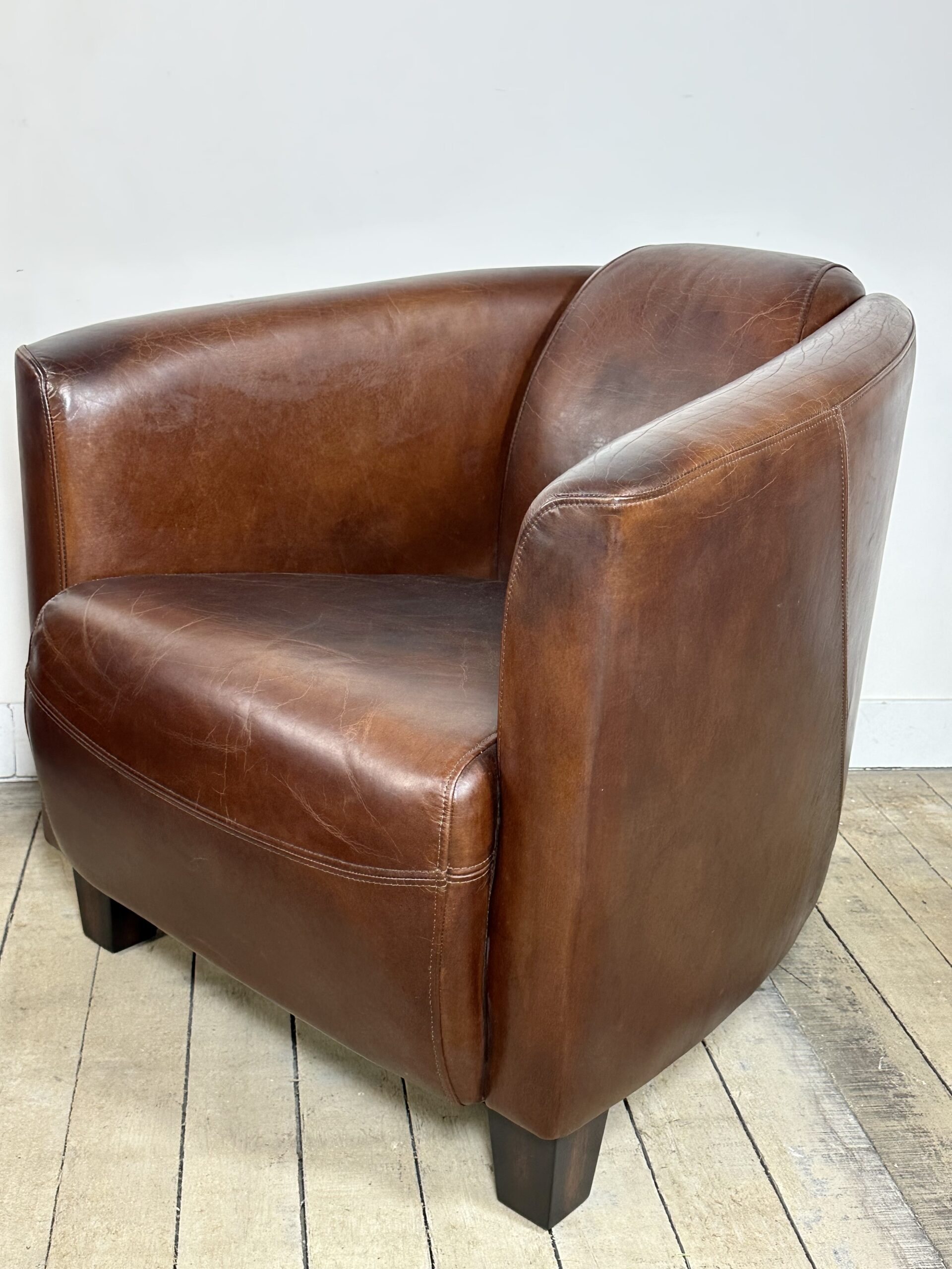 Fauteuils (la paire) Club Havane en cuir patiné – Image 5
