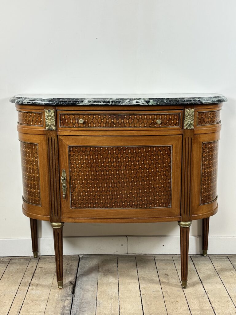 Brocante De La Ferme