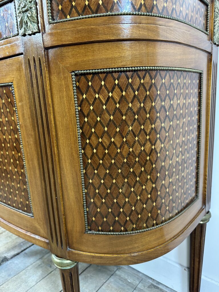 Brocante De La Ferme