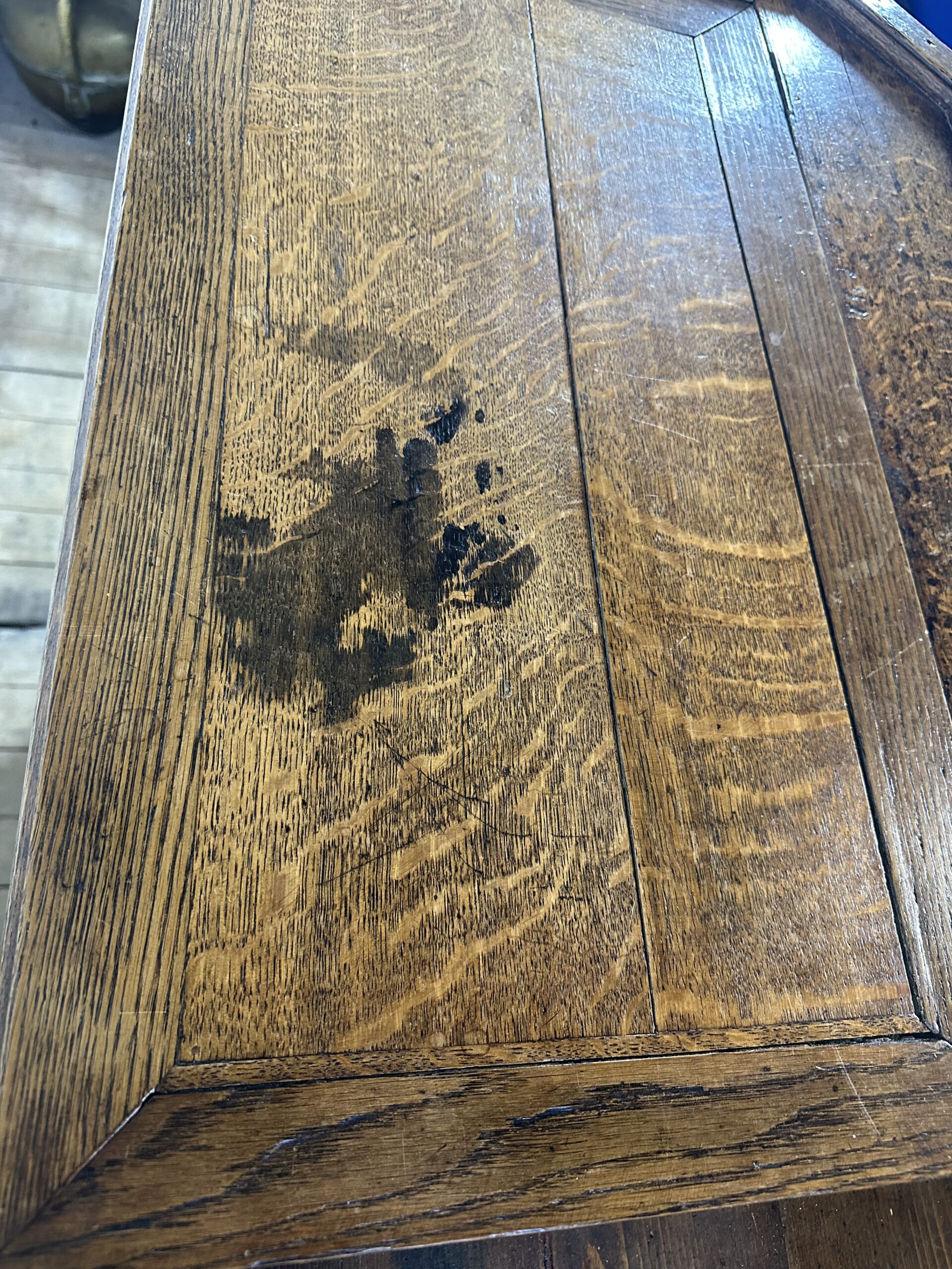 Bar comptoir d'acceuil en chêne massif fin XIXeme – Image 9