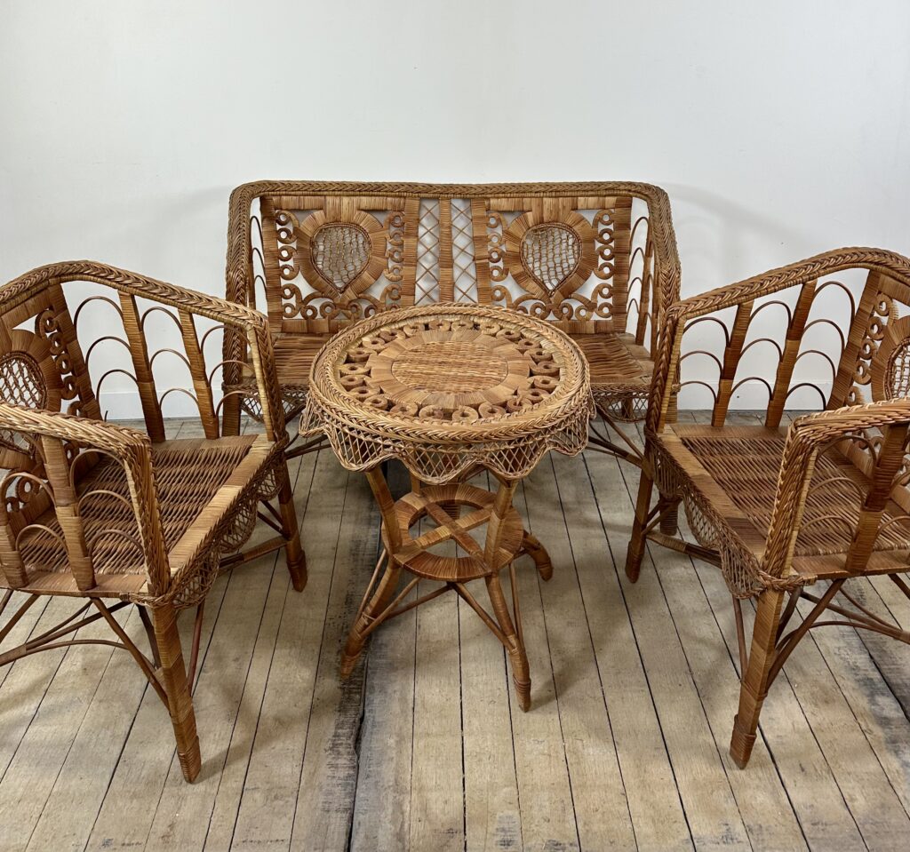Brocante De La Ferme
