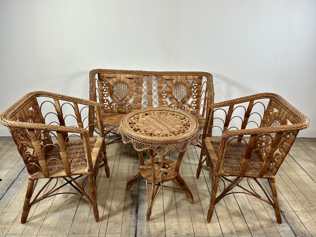 Brocante De La Ferme
