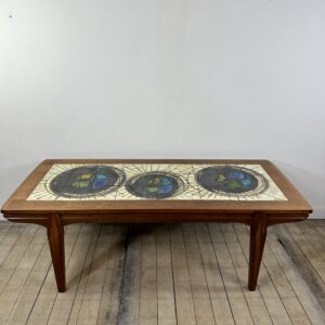 Table basse en teck et faïence de lave par J.BELARTI 1960