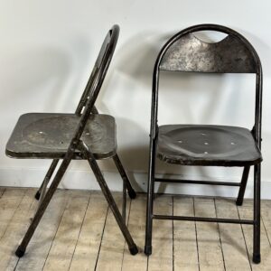 Alternative view of Chaises série de 6 de style industrielle années 2000