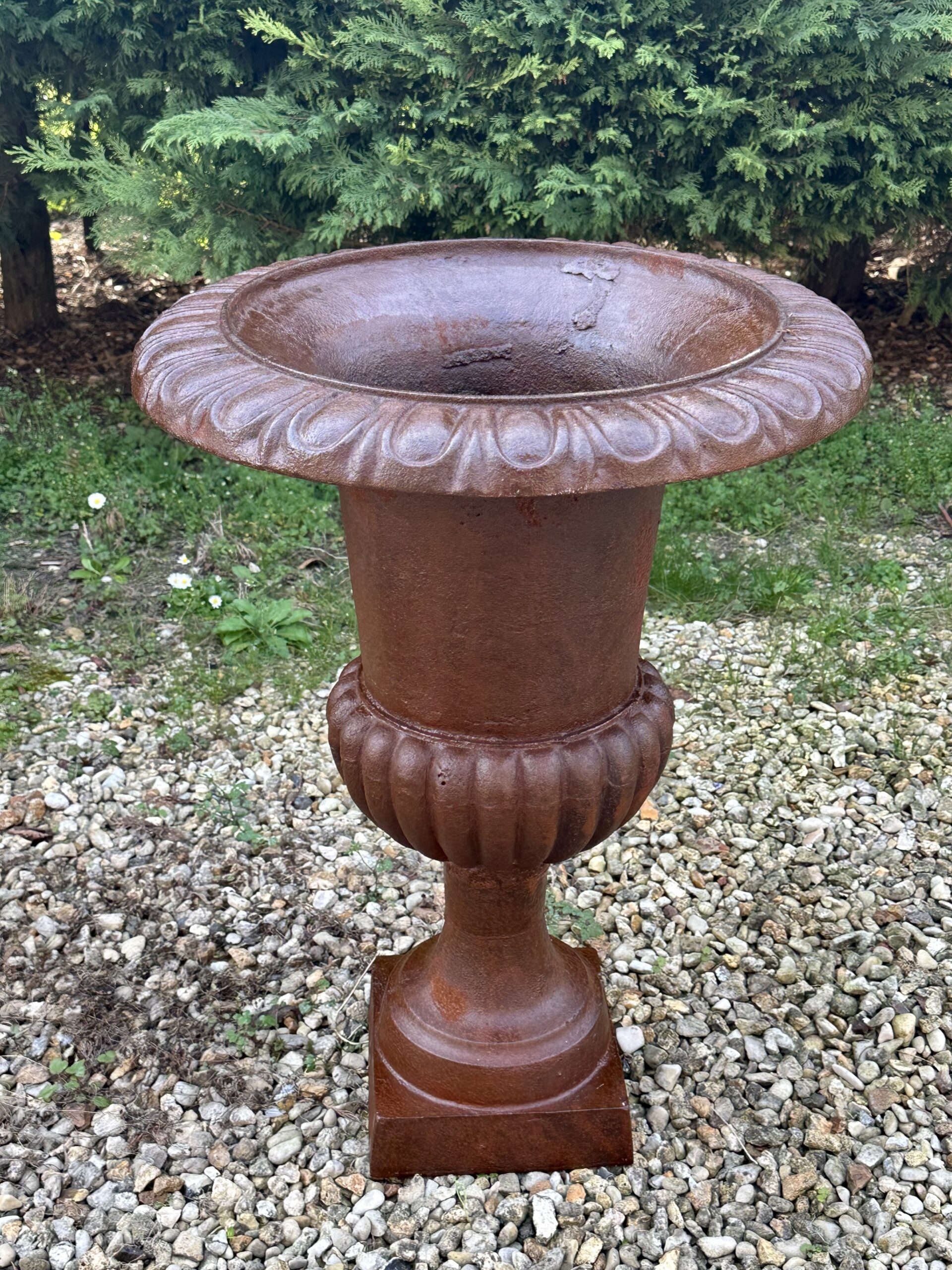 Vasques (la paire) Médicis en fonte Ht 74 cm – Image 9