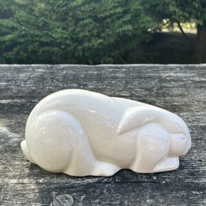 Lapin en céramique craquelée style Art Déco