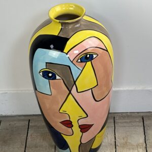 Alternative view of Vase cubiste en céramique émaillée contemporain peint à la main