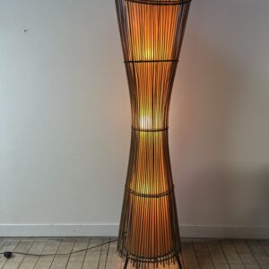 Lampadaire Kobé métal et rotin 1990'S Ht 170 cm