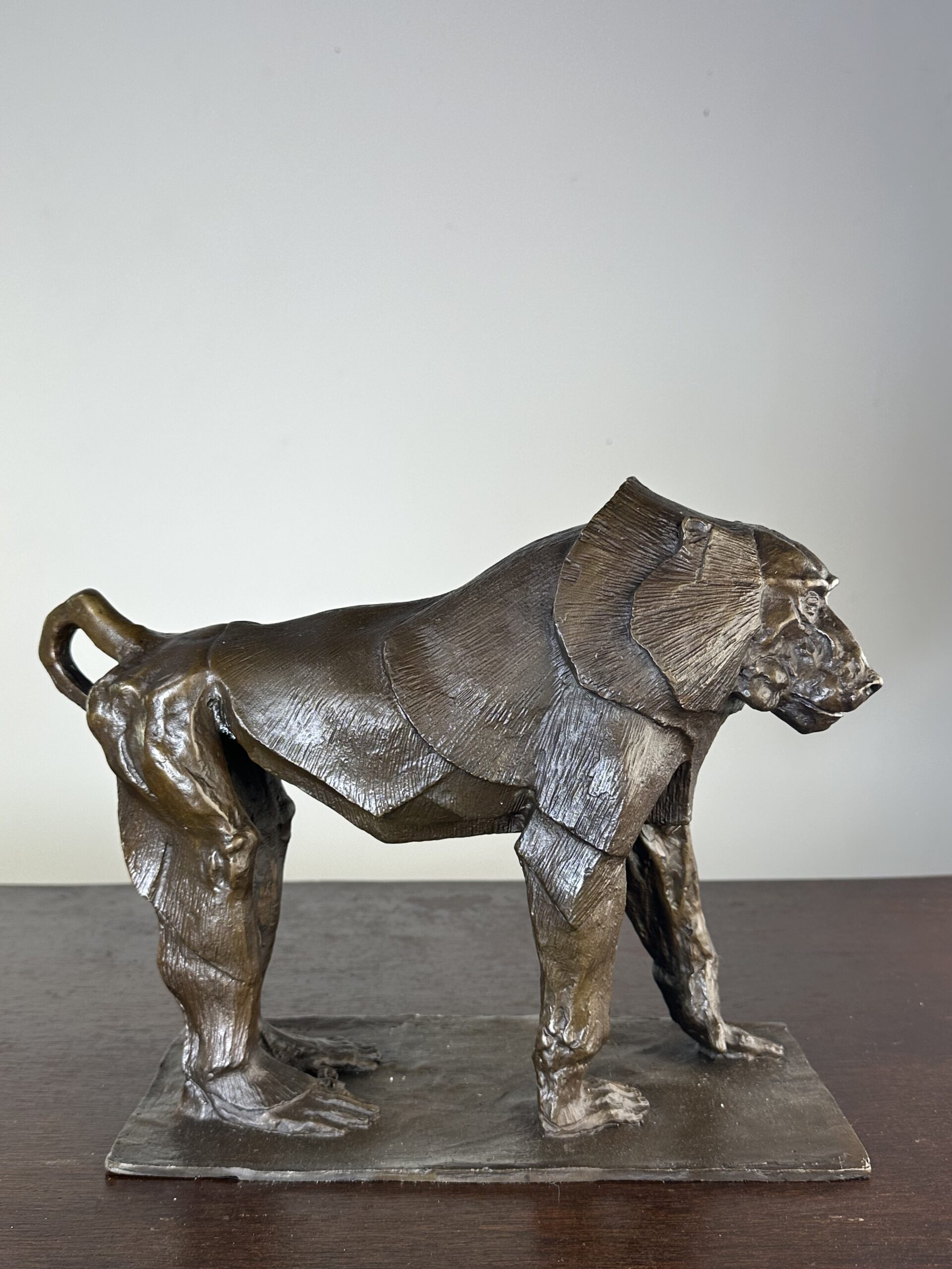 Bronze "Babouin" signé Bubian dans le goût de Rembrandt Bugatti Années 2000 – Image 2