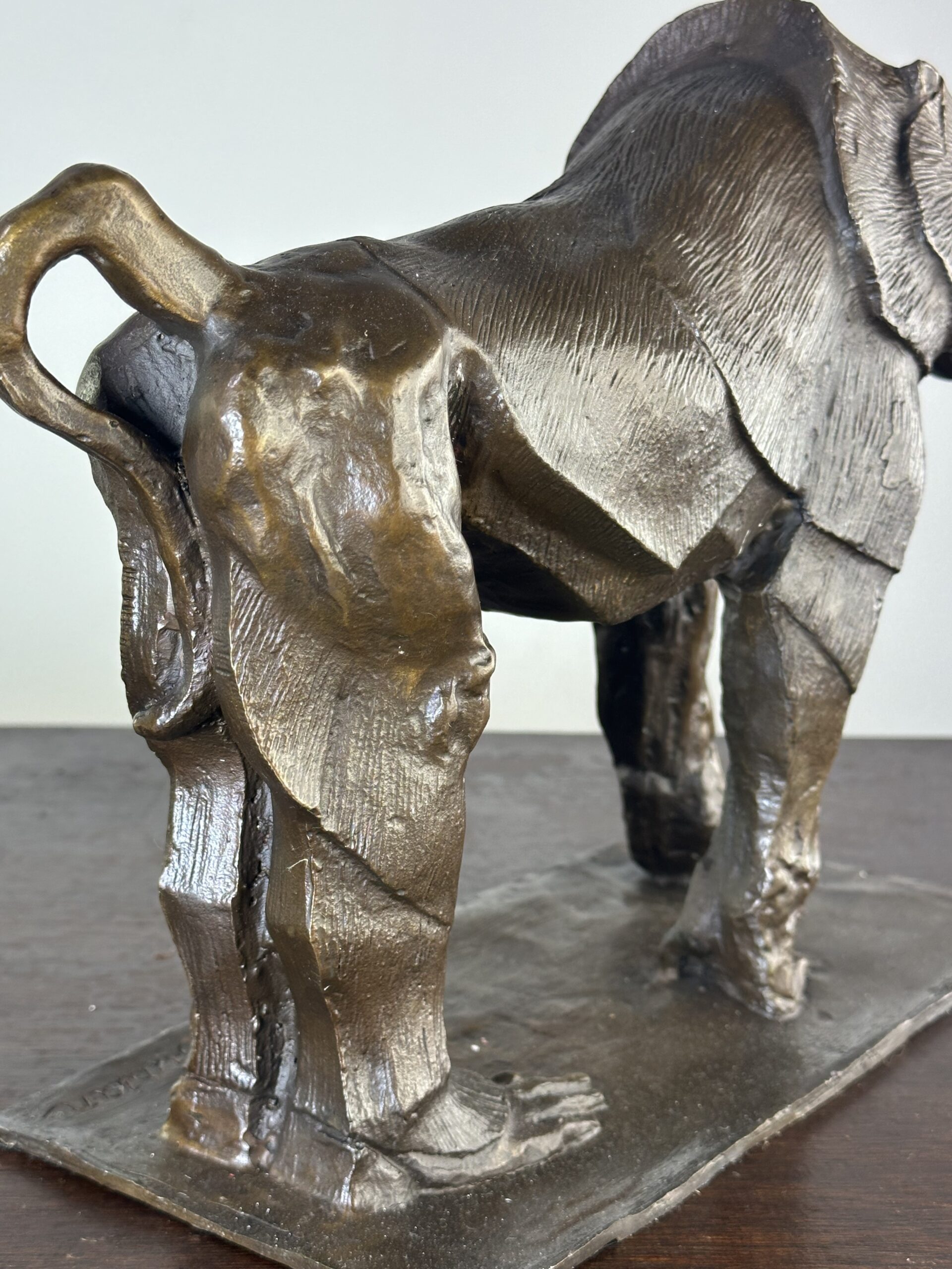 Bronze "Babouin" signé Bubian dans le goût de Rembrandt Bugatti Années 2000 – Image 8