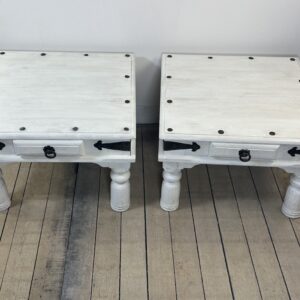 Tables basses (la paire) en bois patinée blanc et fer forgé noir 1990'S – Image 3