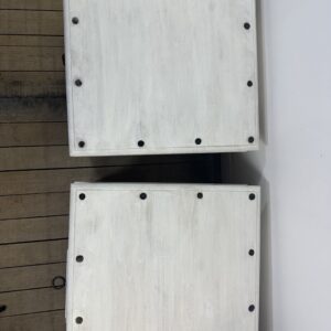 Tables basses (la paire) en bois patinée blanc et fer forgé noir 1990'S – Image 10