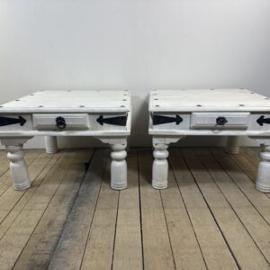 Tables basses (la paire) en bois patinée blanc et fer forgé noir 1990'S – Image 6