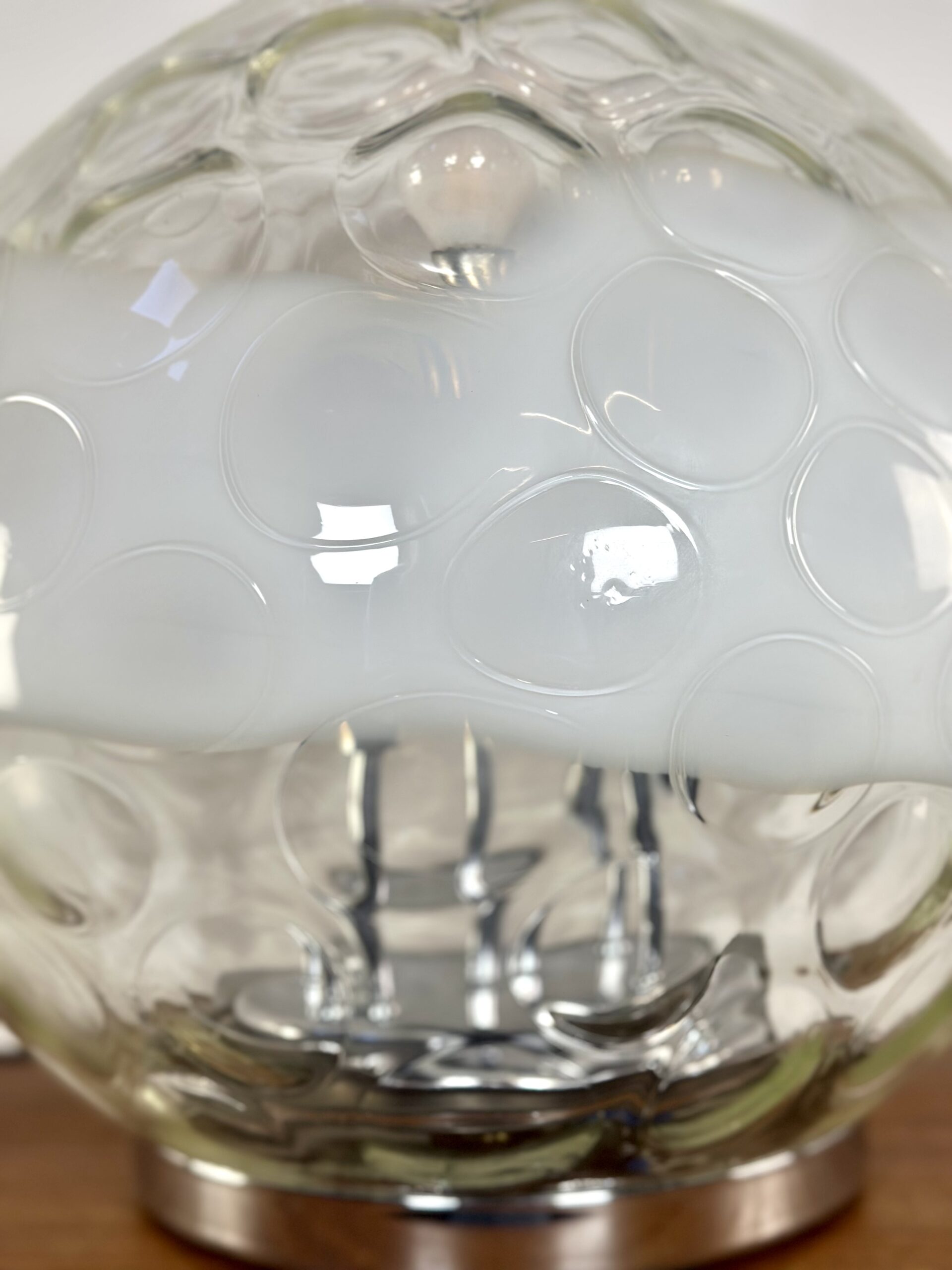 Lampe boule vintage Verre soufflé et bullé de Murano Années 1970 – Image 11