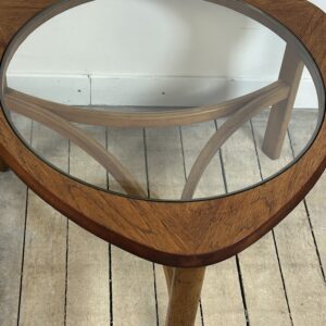 Alternative view of Table basse Tricester par Nathan en teck et vitré 1970
